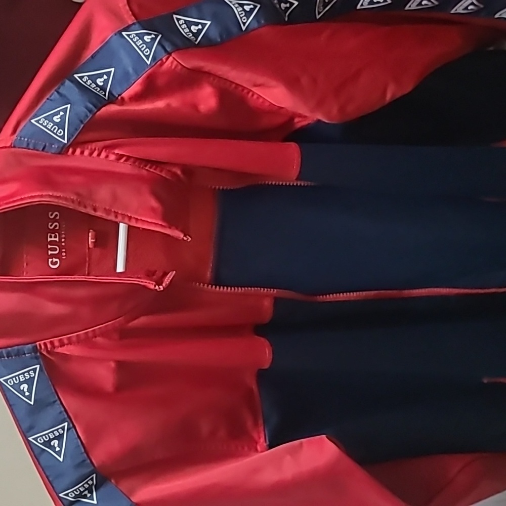 Guess jacket large red & blue